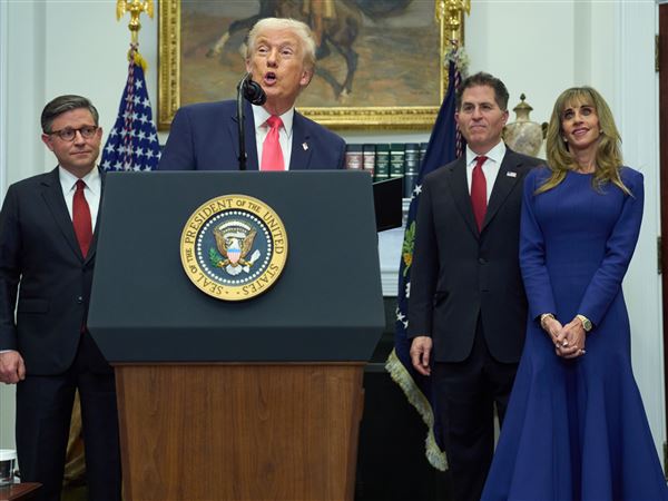 Trump uradno predstavil program 'Trump Account' s finančno podporo Michaela in Susan Dell