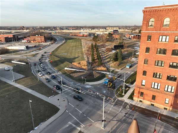 Water main closes street, blocks lane on inbound Anthony Wayne Trail