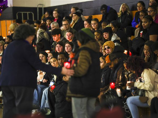Photo gallery: Vigil held for Lourdes student killed in crash