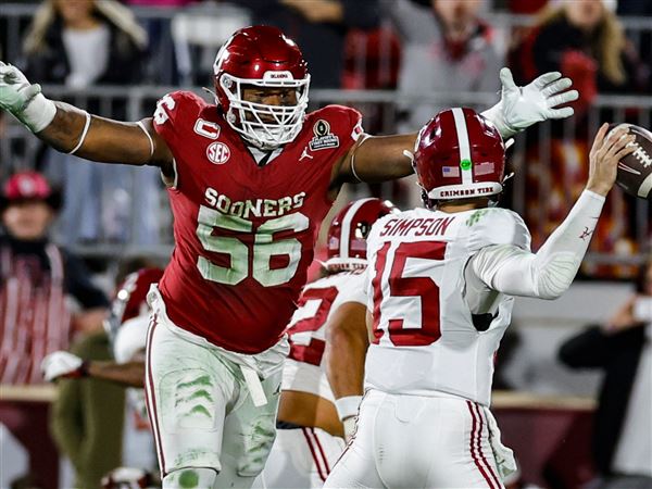 Alabama rallies from 17-point deficit to beat Oklahoma 34-24 in College Football Playoff