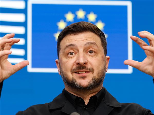 Zelensky says he's open to creating demilitarized zone in Ukraine's industrial heartland