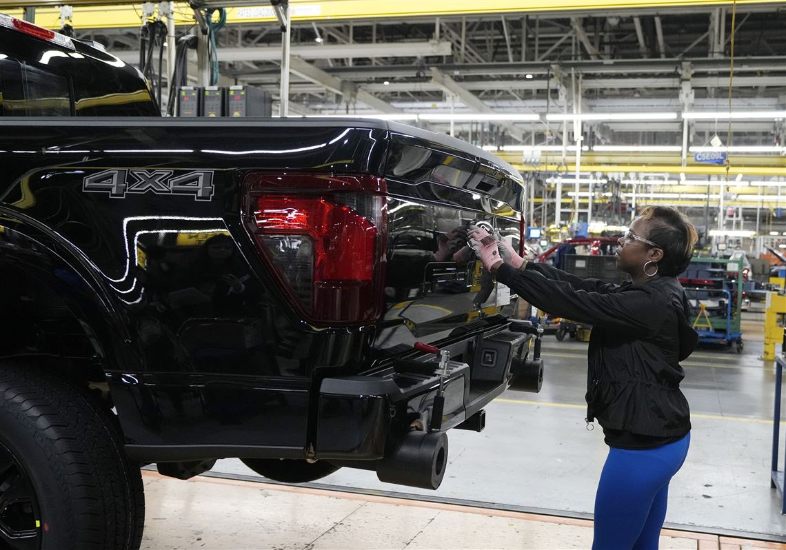 New report says Michigan faces 'a critical time,' needs innovation to  retain $348B auto industry | The Blade