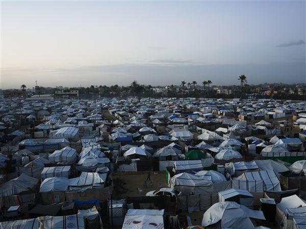 Hamas says it will dissolve its Gaza government when new Palestinian body takes over