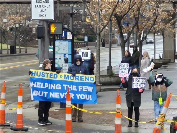 Demonstrators urge senators to pass extension on health-care subsidies