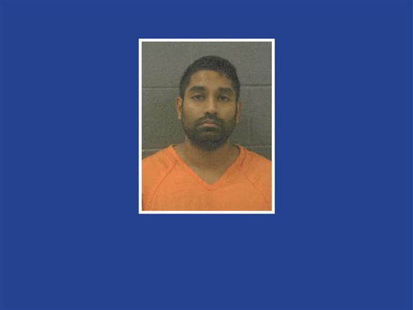 Physician facing 6 felonies for assaulting infant son