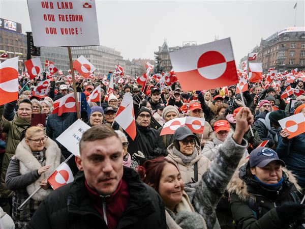 Trump says 8 European countries will be charged a 10 percent tariff for opposing U.S. control of Greenland