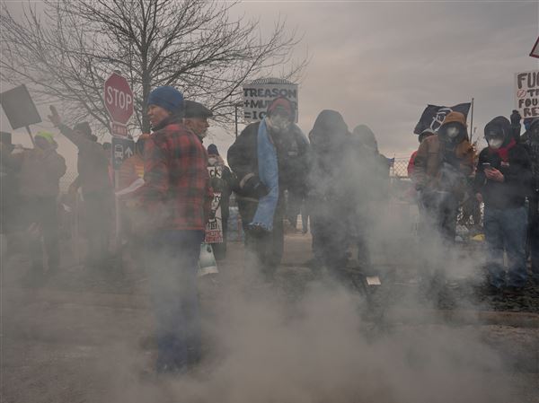 Judge rules feds in Minneapolis immigration operation can’t detain or tear gas peaceful protesters