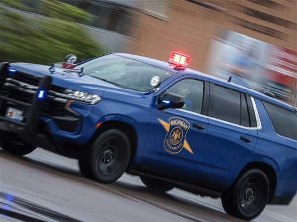 100 vehicles pile up in Michigan crash as snowstorm moves across the country