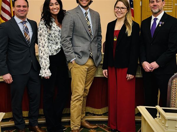 Veterans describe benefits of psychedelic drug ibogaine, urge further research