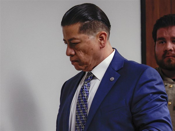 Former Uvalde officer acquitted in trial over police response to Robb Elementary attack