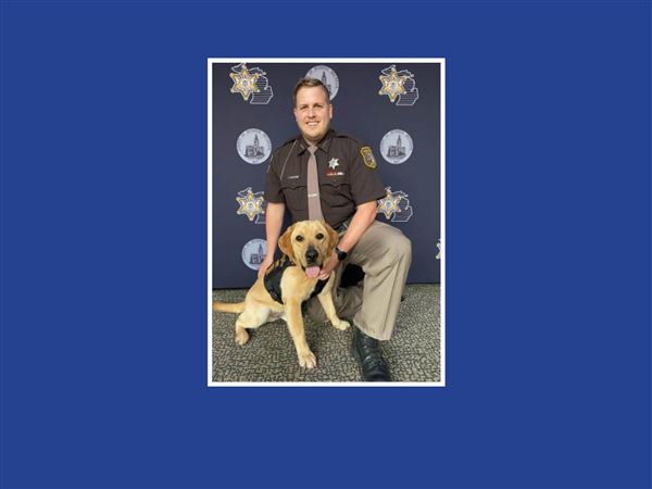 Monroe's award-winning K-9 dies