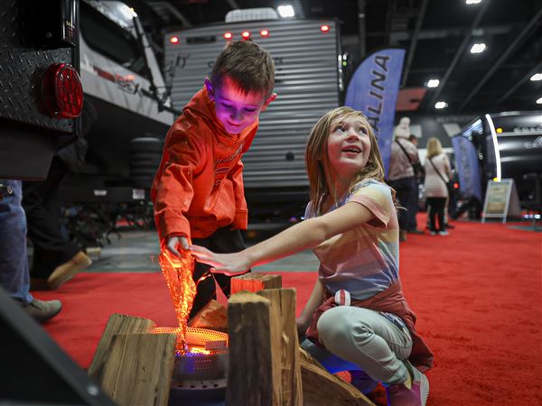 Photo Gallery: RV Dealers Camp and Travel Show