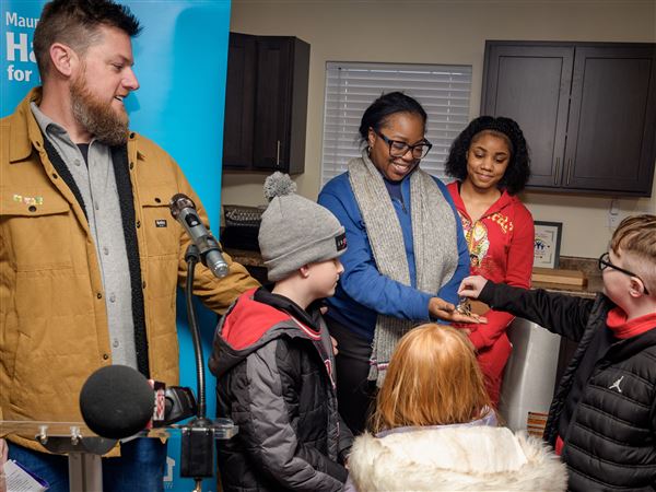 ‘The day that ends the sadness’: Mom of 5 receives home through Women Build