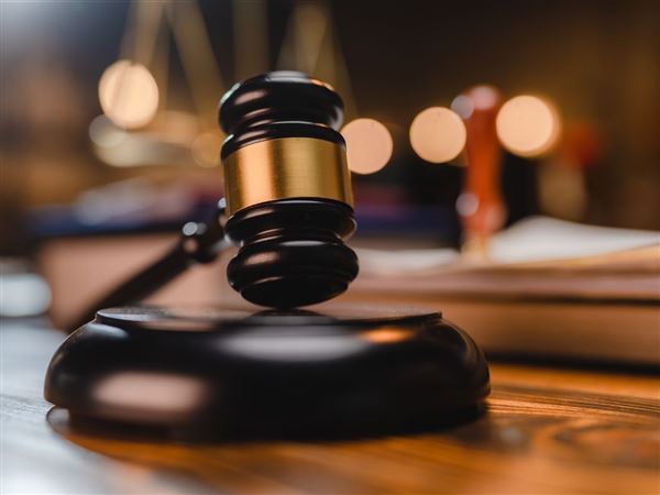 Oregon man who killed pregnant woman in car crash receives 7-year sentence