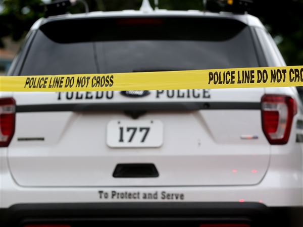 10-year-old accidentally shot by another child at Toledo home