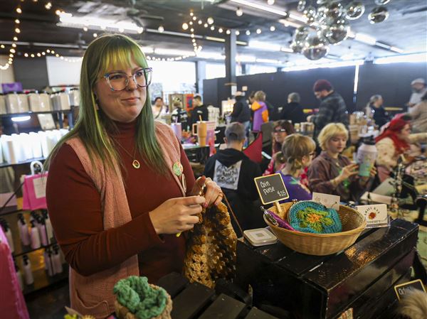 Photo Gallery: Love Mart at Handmade Toledo