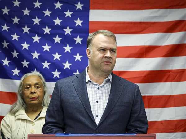 Democratic lieutenant governor candidate touts health care plan in Toledo