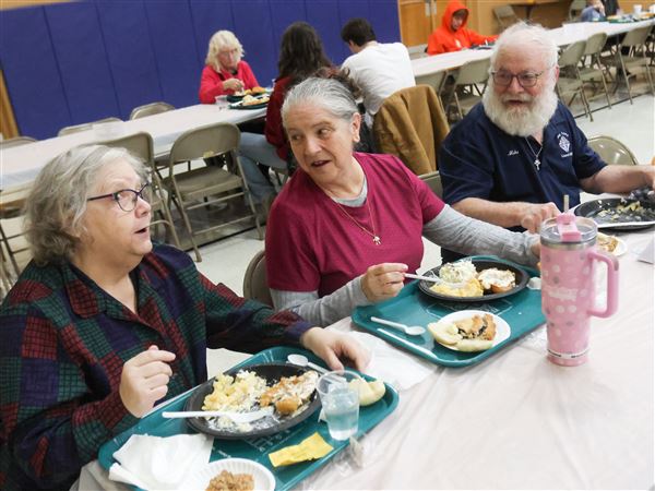 Area churches bring community together through Lenten fish fries