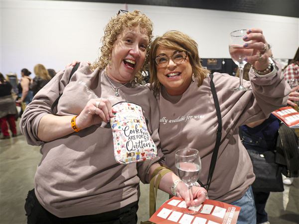 Photo gallery: Wine spotlighted at Glass City Center