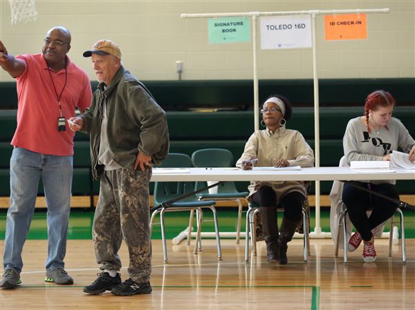 Lucas County elections board looking for poll workers