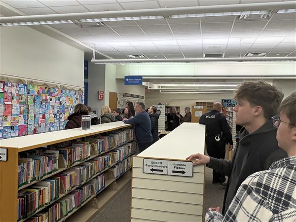 Perrysburg students’ class project honors area heroes