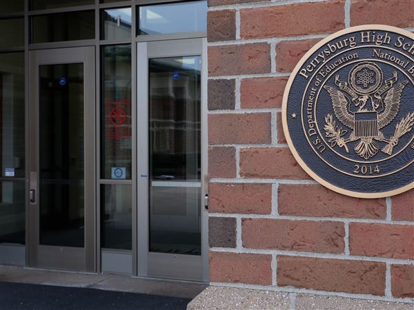 Perrysburg schools to name Cleveland-area educator next superintendent