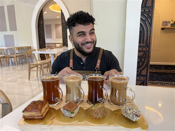 Yaman memperkenalkan dunia kepada kopi; sekarang budaya kedai kopi sedang berkembang di Amerika Serikat.