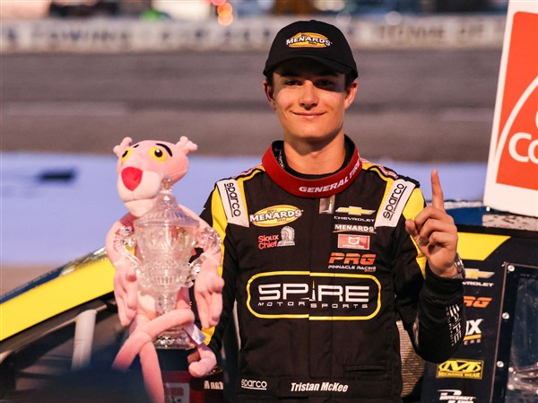 McKee races to decisive win at Toledo Speedway in ARCA Menards Series ...