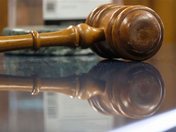 Medicare fraud convictions vacated, former doctor gets time served