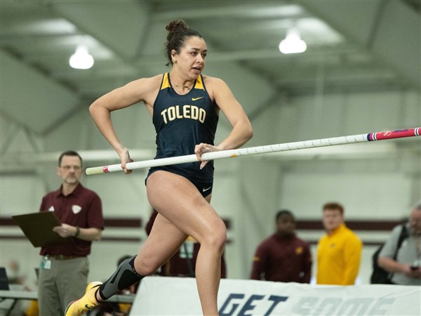 Briggs: Remembering Toledo pole vaulter Eva Moran, the Rockets' 'brightest' and 'kindest' light