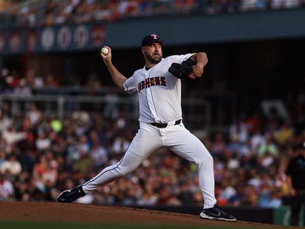 Justin Verlander draws capacity crowd despite Toledo Mud Hens loss to St. Paul