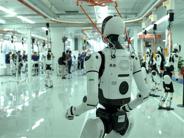 toledoblade.com - CNN - Rental market exposes limits of China's humanoid robots