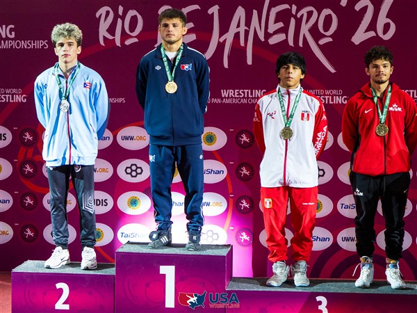 Perrysburg senior wrestler Burnett wins gold medal in Brazil