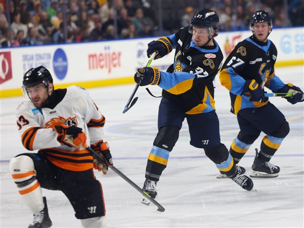 Walleye re-sign defenseman Dylan Moulton