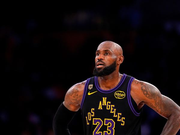 Hart, Knicks take command with Game 2 win over Cavaliers | The Blade