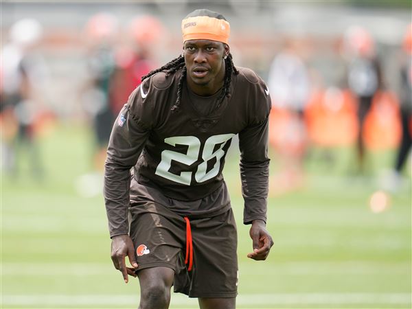 Checking in on rookie Toledo football standouts at NFL training camps