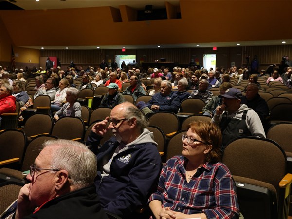 Oregon mayor criticizes efforts of economic development foundation