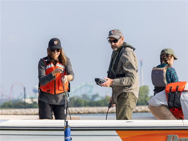 BGSU research finds toxins from algal blooms present in air samples