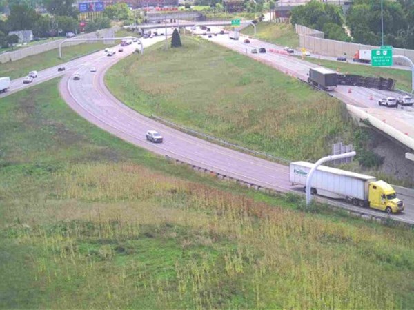 Southbound I-75 reopened following tractor-trailer crash