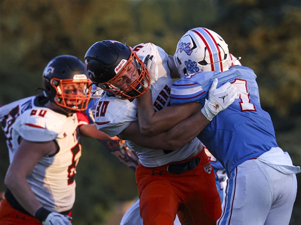 Liberty Center scores in all 3 phases in blowout road win over Eastwood