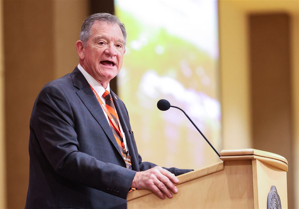BGSU president: AI poses 'existential threat' to higher education