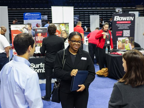 Students seek opportunities during UT Engineering Career Expo