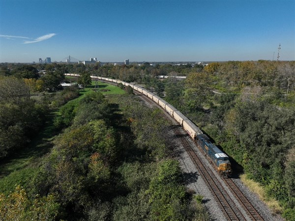 CSX declares progress in restoring computer systems