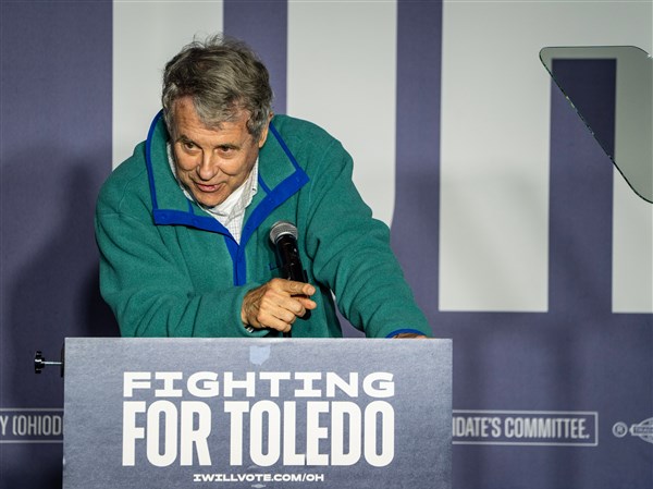 Ohio Democrats make final push in northwest Ohio ahead of Election Day